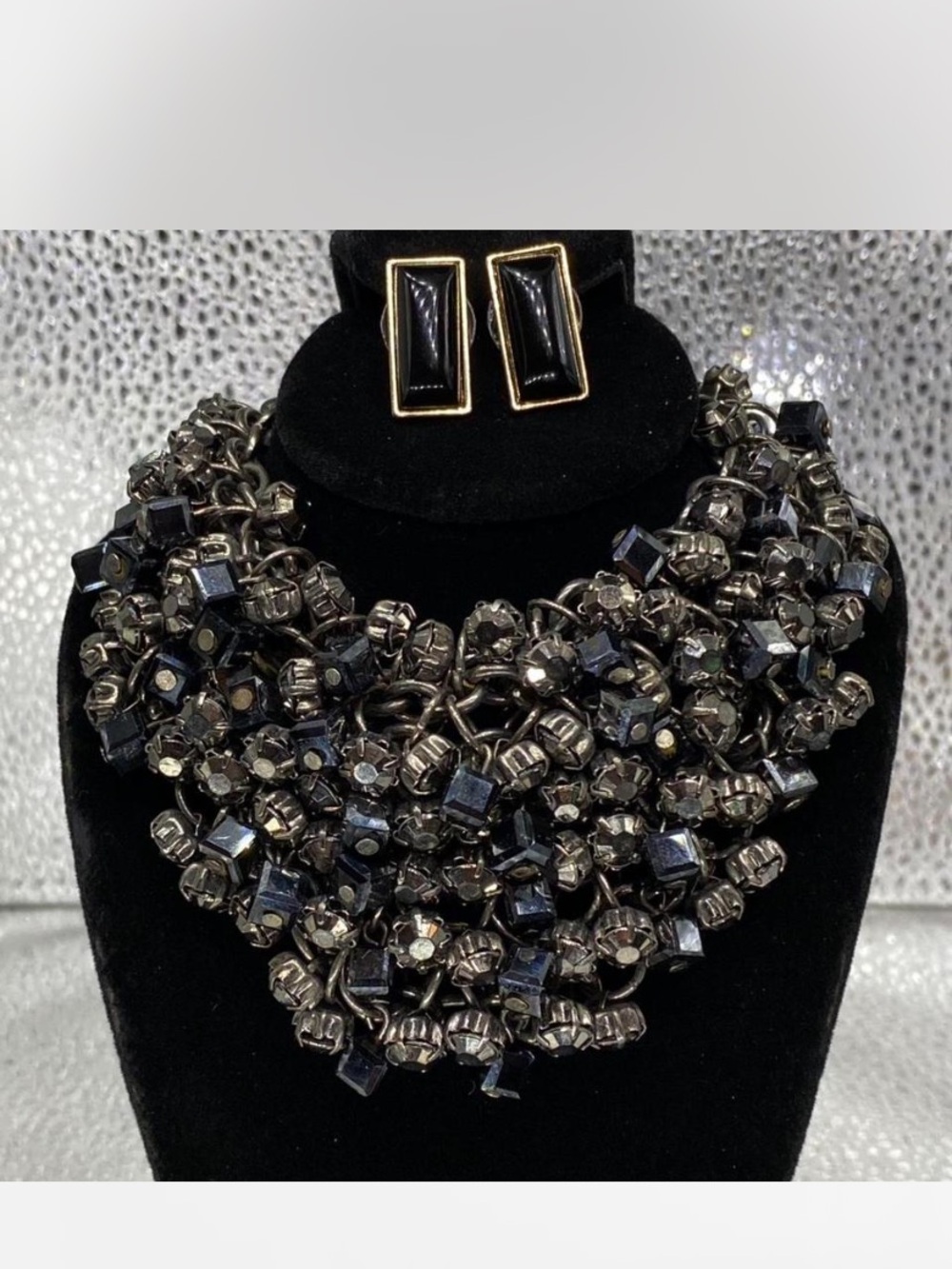 ^^^ Statement ***  Black Beaded “ Cluster ^^^  Necklace / Matching Earrings ***